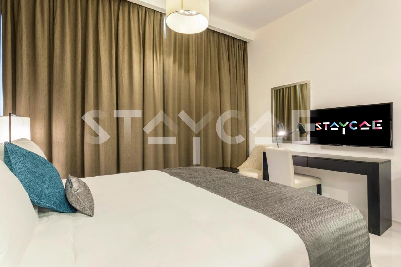 Staycae Holiday Homes - Tower 108 Dubai Exteriör bild
